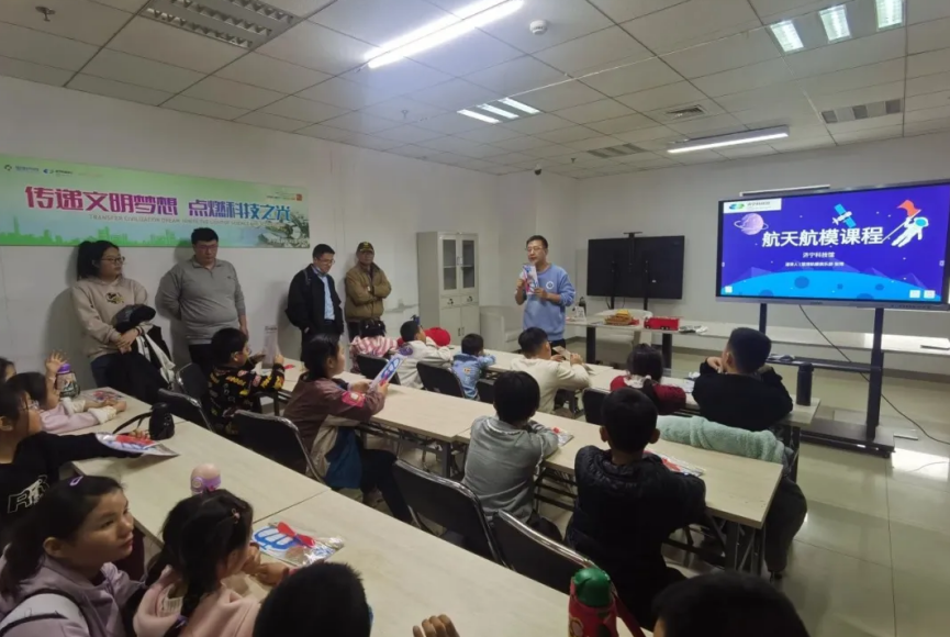 1712894387716882.png image.png