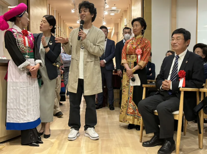 1713405659431357.png image.png