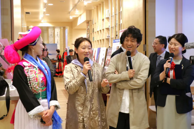 1713405695159842.png image.png